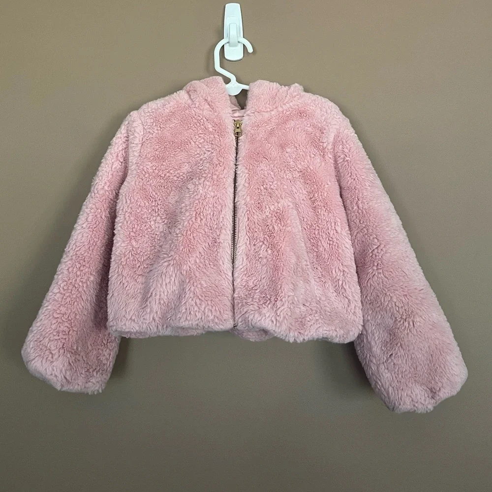 {OshKosh B'gosh} Faux Fur Hooded Jacket with Bubble Hem in PInk - Girls 5T